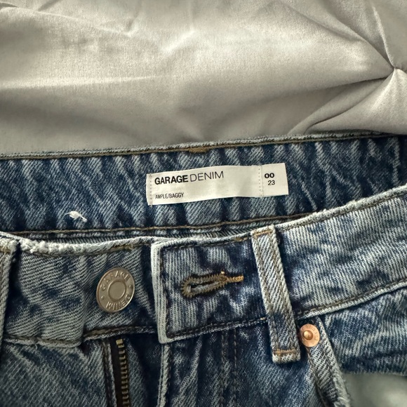 Garage stretchy wide leg high waisted blue jeans size 00 - Picture 3 of 3